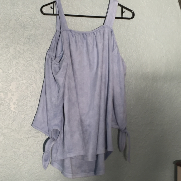 Joh Apparel Women's Austina Off Shoulder Top - Picture 3 of 3